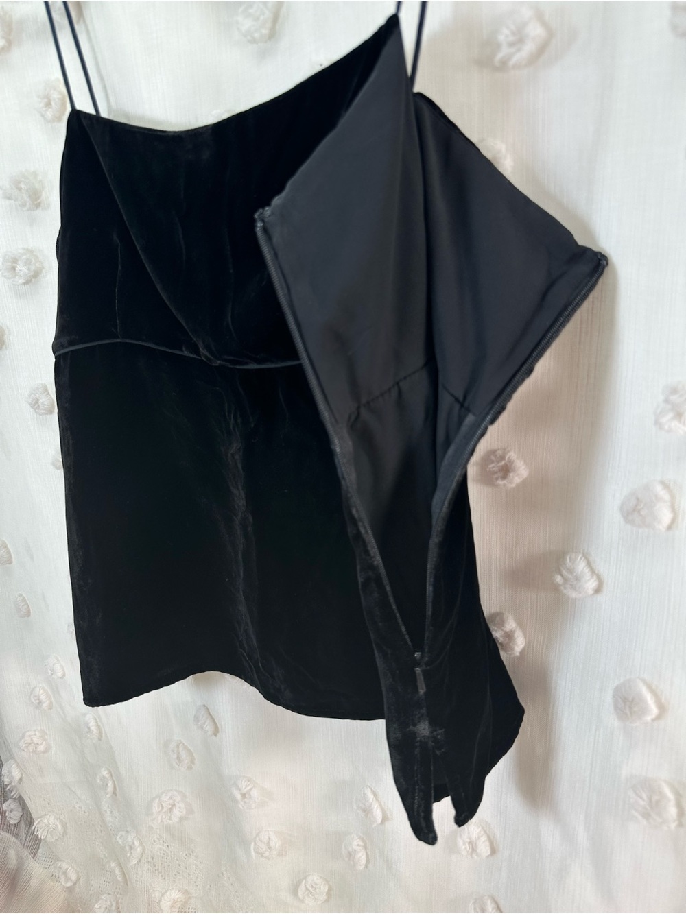 J. Crew Women’s Black Velvet Spaghetti Strap Camisole Whimsigoth Size 12 - Picture 4 of 7